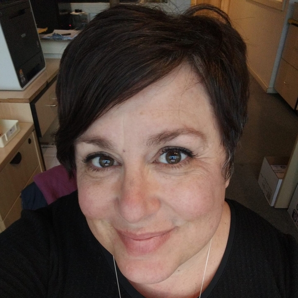 angelamf70